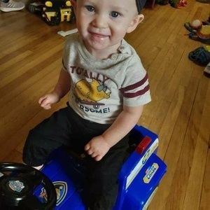 Meet your Posher, Thomas